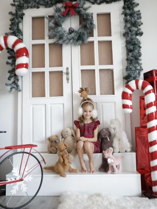 Připravte se na nejkrásnější období roku s našimi jedinečnými hračkami Happy Horse! 🎄 Obdarujte děti dárkem, který jim...